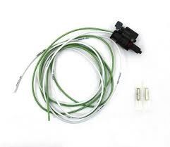 comprare BMW 12518638006 Auto AC e parti elettriche Regolatore di pressione del carburante online manufacture