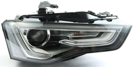 8T0941044C Far per AUDI A5 / S5 Sportback (8TA)