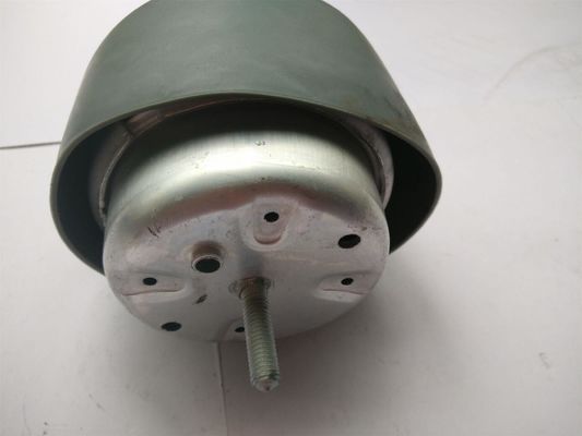8D0199382M Motore Parts Motore Mount