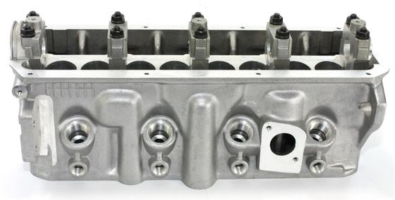 028103351A Testa di cilindro per autobus VW CARAVELLE T4 e furgone EUROVAN T4