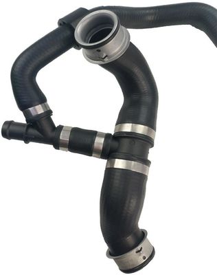 2045019682 Parti del motore Tubo dell'acqua di raffreddamento